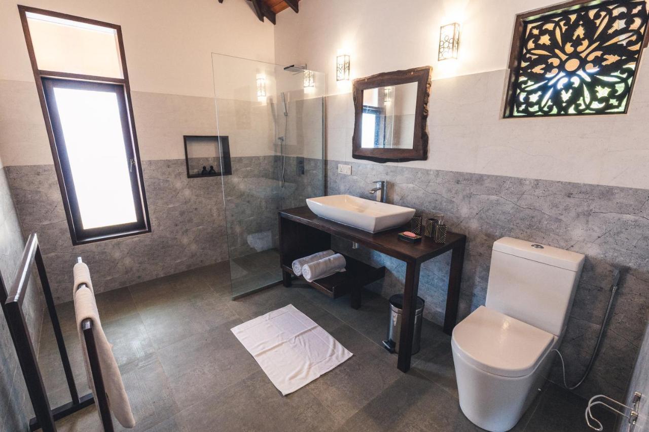 Omia Hotel Tangalle Kültér fotó